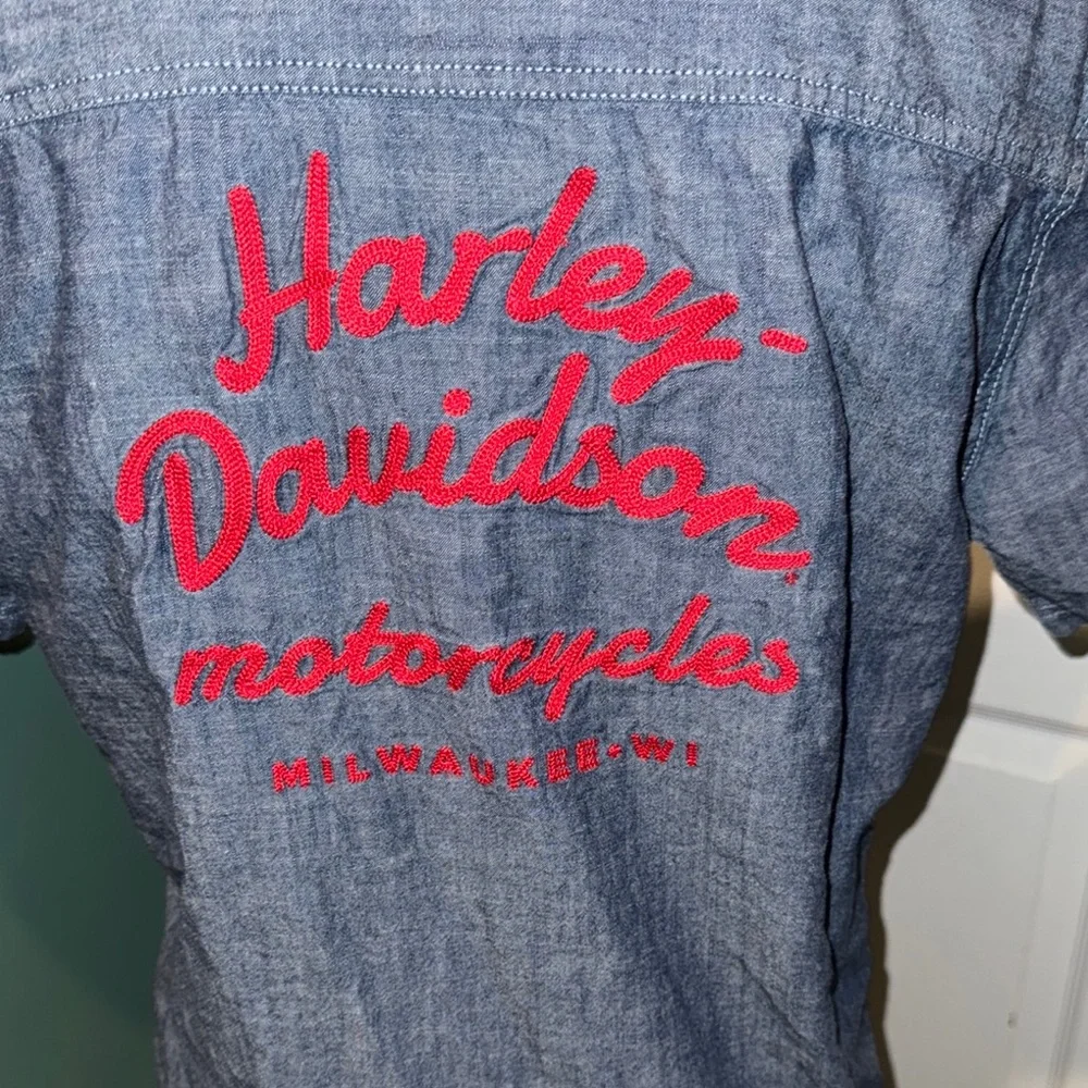 Harley-Davidson‎ Men's Blue Denim Shirt Medium